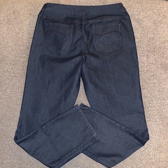 Chico’s Platinum Jeans - Picture 2 of 7